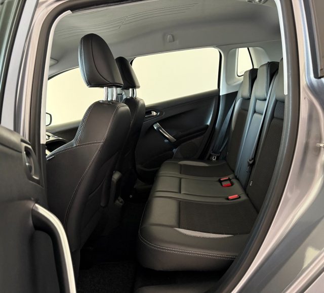 PEUGEOT 2008 usata 9