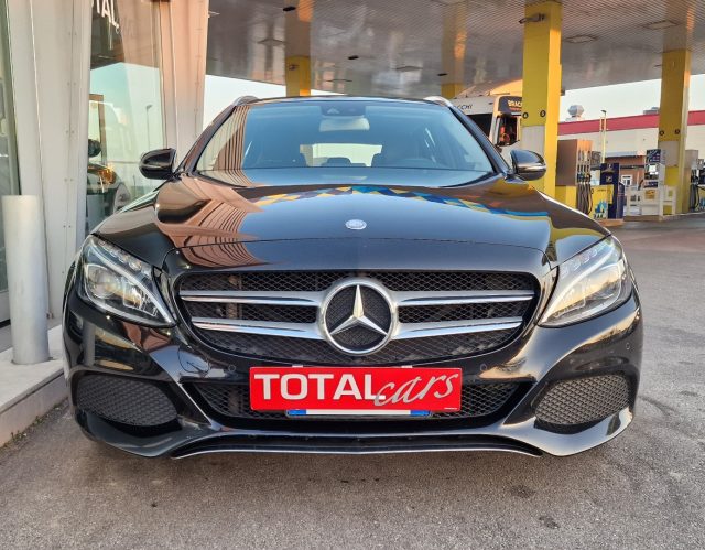 MERCEDES-BENZ C 220 usata, con Airbag