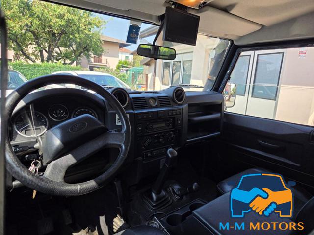 LAND ROVER Defender usata, con Interni in pelle