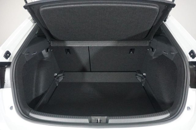 VOLKSWAGEN Taigo usata, con Bluetooth