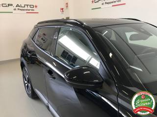 PEUGEOT 2008 usata, con Autoradio digitale