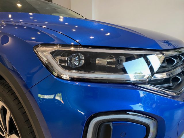 VOLKSWAGEN T-Roc usata, con Autoradio