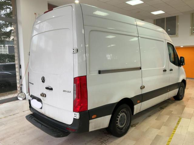 MERCEDES-BENZ Sprinter usata, con Cronologia tagliandi