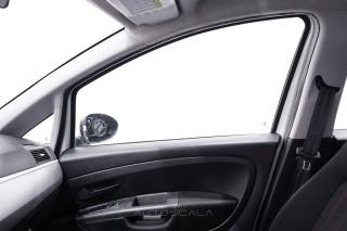 FIAT Punto usata 17
