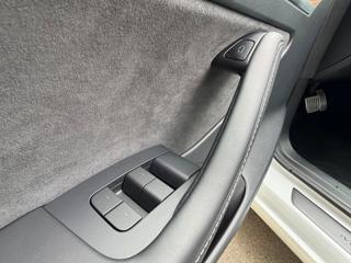 TESLA Model 3 usata, con Bracciolo