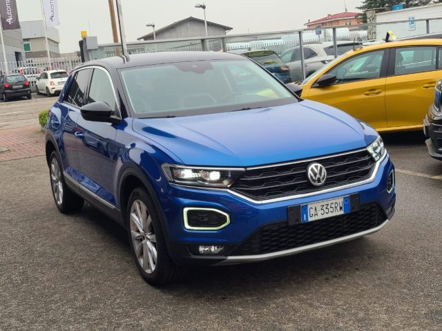 VOLKSWAGEN T-Roc usata, con Fari LED