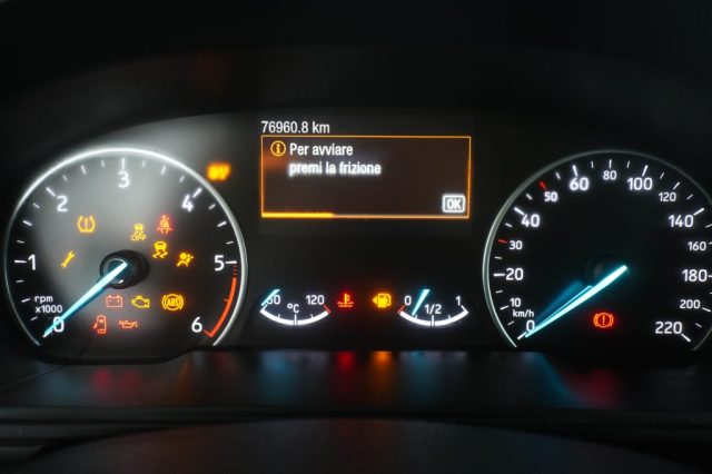 FORD EcoSport usata 12