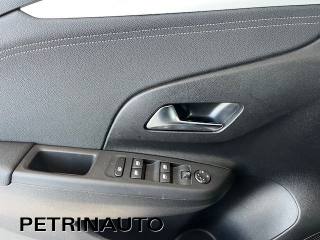 OPEL Corsa usata, con Touch screen