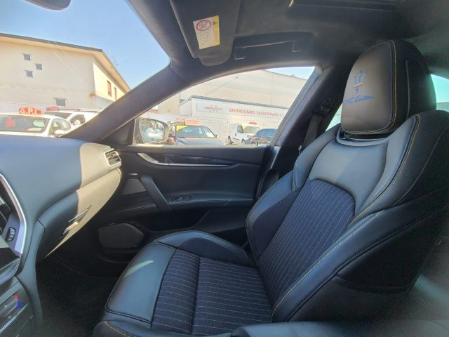 MASERATI Ghibli usata, con Telecamera per parcheggio assistito