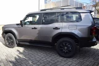 TOYOTA Land Cruiser usata, con Airbag laterali