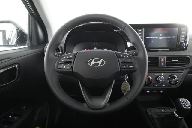 HYUNDAI i10 usata 11