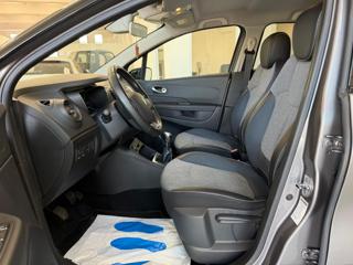 RENAULT Captur usata, con Sedile posteriore sdoppiato
