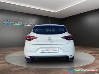 RENAULT Clio usata, con Autoradio