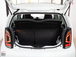 VOLKSWAGEN up! usata 37