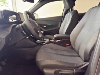PEUGEOT 2008 usata, con Sensore di pioggia