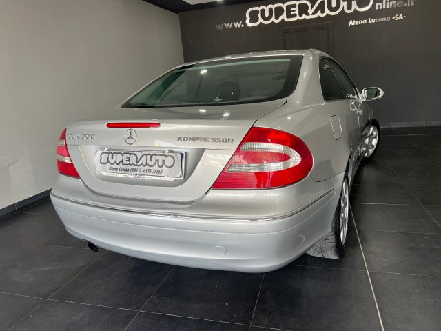 MERCEDES-BENZ CLK 200 usata, con Airbag Passeggero