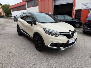 RENAULT Captur usata, con Alzacristalli elettrici