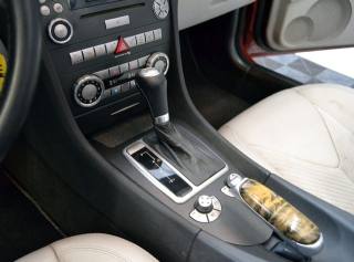 MERCEDES-BENZ SLK 200 usata, con Autoradio