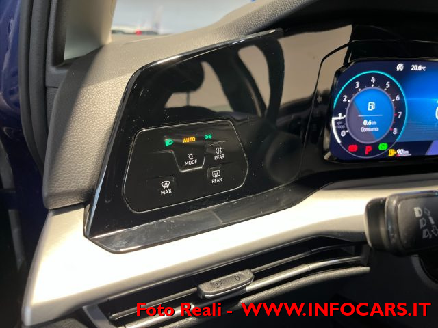 VOLKSWAGEN Golf usata, con Bracciolo