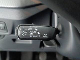 SKODA Kamiq usata, con Specchietti laterali elettrici