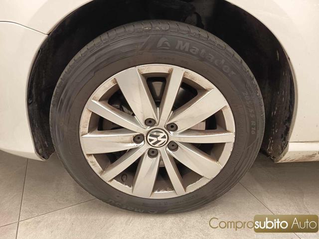 VOLKSWAGEN Passat Variant usata, con Park Distance Control