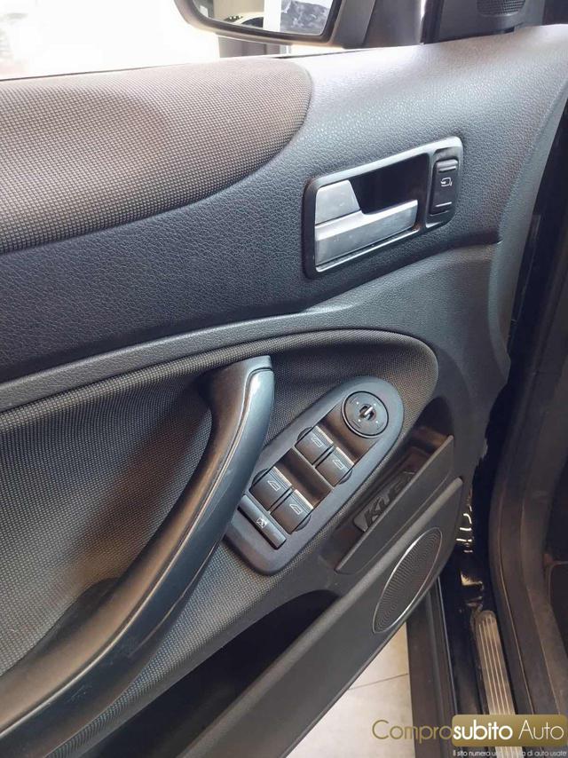 FORD Kuga usata, con Servosterzo