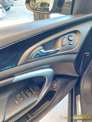 OPEL Insignia usata, con Airbag testa