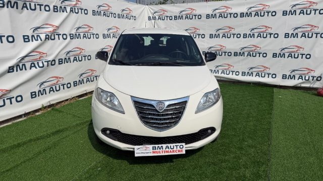 LANCIA Ypsilon usata, con Airbag