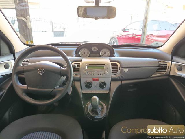 LANCIA Ypsilon usata 22