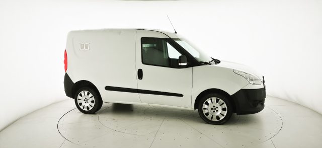 FIAT Doblo usata 17
