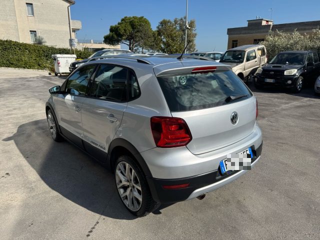 VOLKSWAGEN Polo usata, con Autoradio