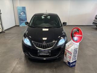 LANCIA Ypsilon usata, con Airbag