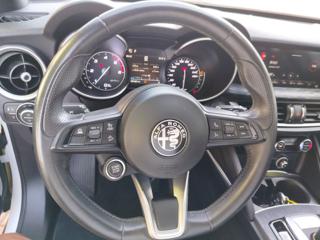 ALFA ROMEO Stelvio usata, con Cerchi in lega