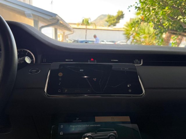 LAND ROVER Range Rover Evoque usata, con Autoradio digitale