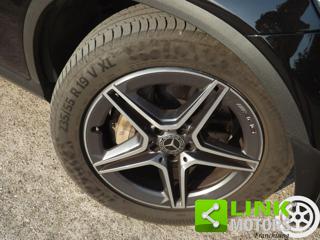 MERCEDES-BENZ GLC 220 usata 31