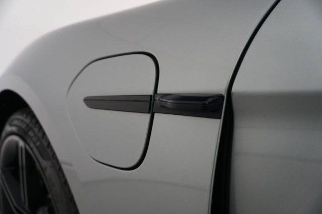 PORSCHE Taycan usata, con Sedile posteriore sdoppiato