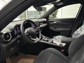 ALFA ROMEO Tonale usata, con Luci diurne LED