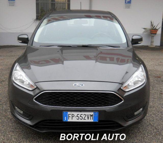 FORD Focus usata, con Bluetooth