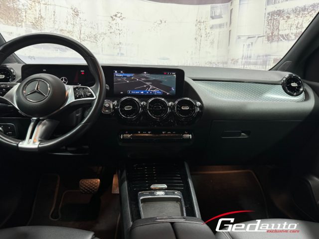 MERCEDES-BENZ B 180 usata, con Cronologia tagliandi