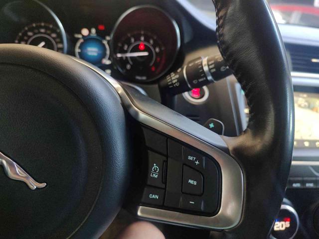JAGUAR E-Pace usata, con Park Distance Control
