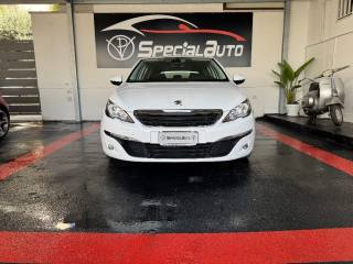 PEUGEOT 308 usata, con Fari LED