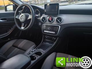 MERCEDES-BENZ CLA 180 usata, con Chiusura centralizzata