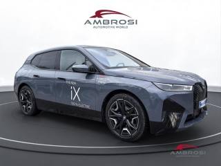 BMW iX usata 1