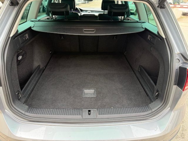 VOLKSWAGEN Passat Alltrack usata, con Cruise Control
