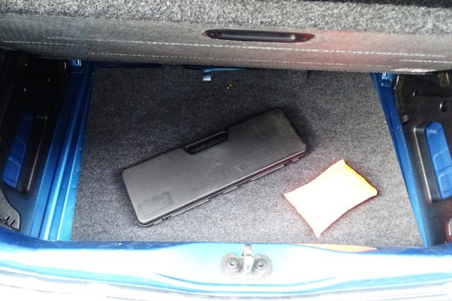 VOLKSWAGEN up! usata, con Chiusura centralizzata