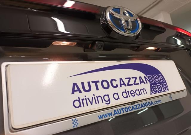 TOYOTA Yaris Cross usata, con Schermo multifunzione interamente digitale