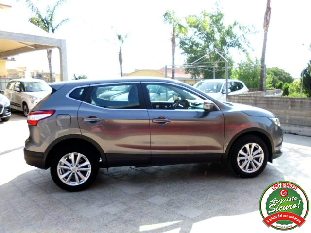 NISSAN Qashqai usata, con Cerchi in lega