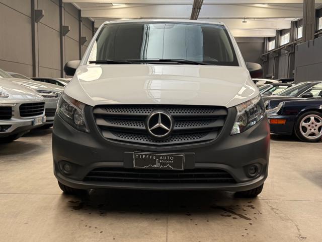 MERCEDES-BENZ Vito usata, con Airbag