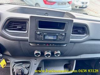 RENAULT Master usata, con USB