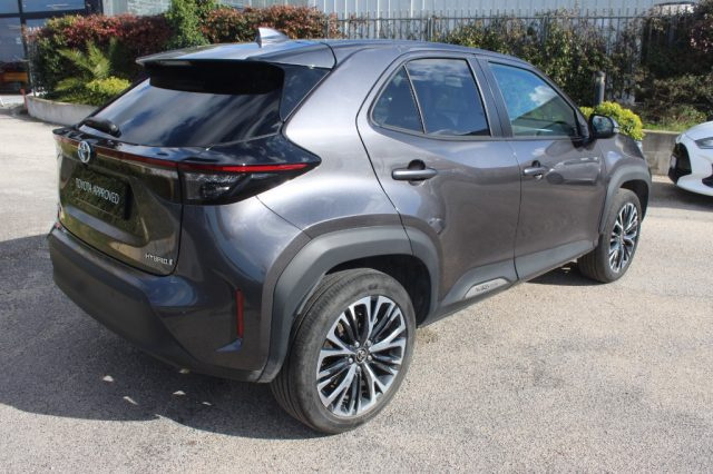 TOYOTA Yaris Cross usata, con Riconoscimento dei segnali stradali